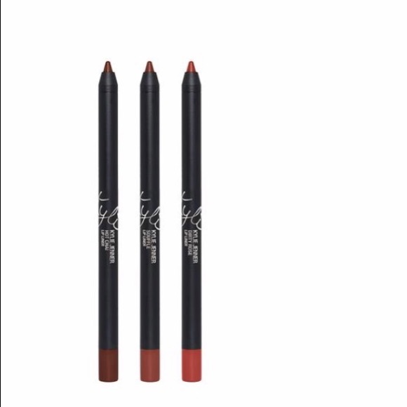 Kylie Cosmetics Other - Kylie Cosmetics - Nude Lip Liner Set